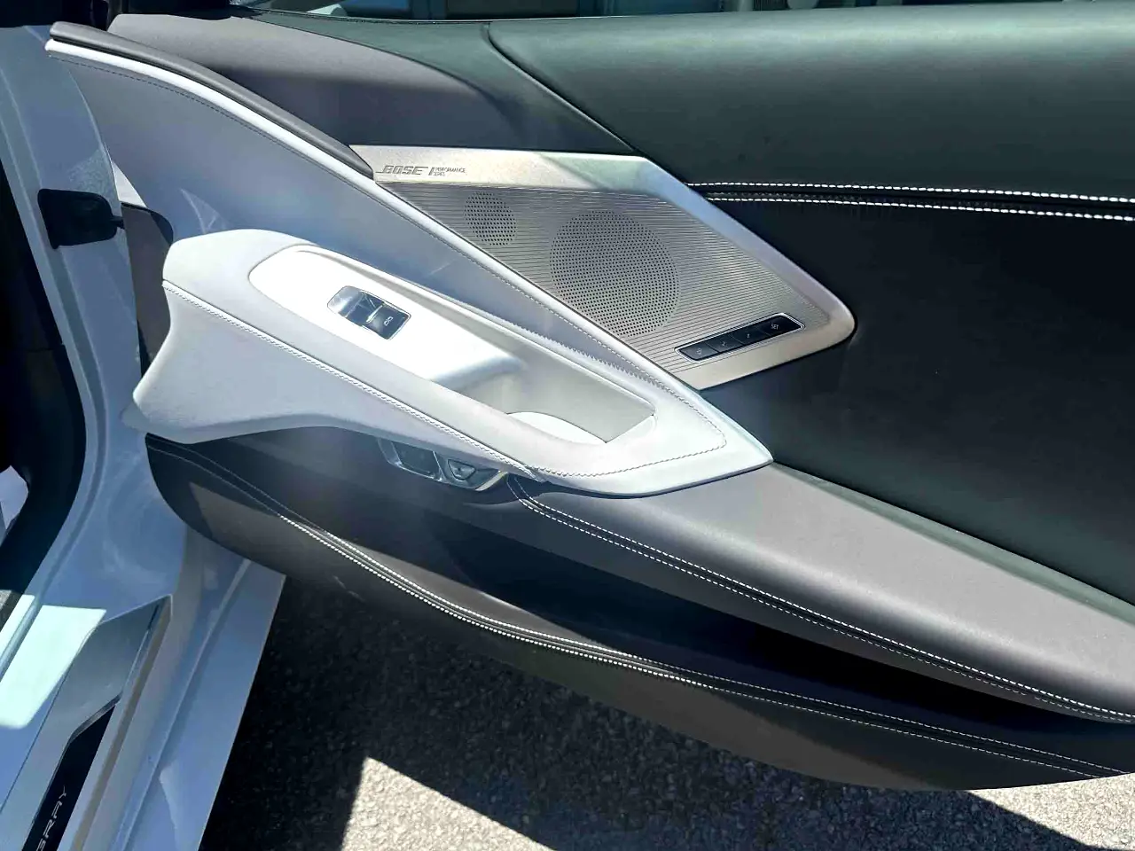 Detailed car image