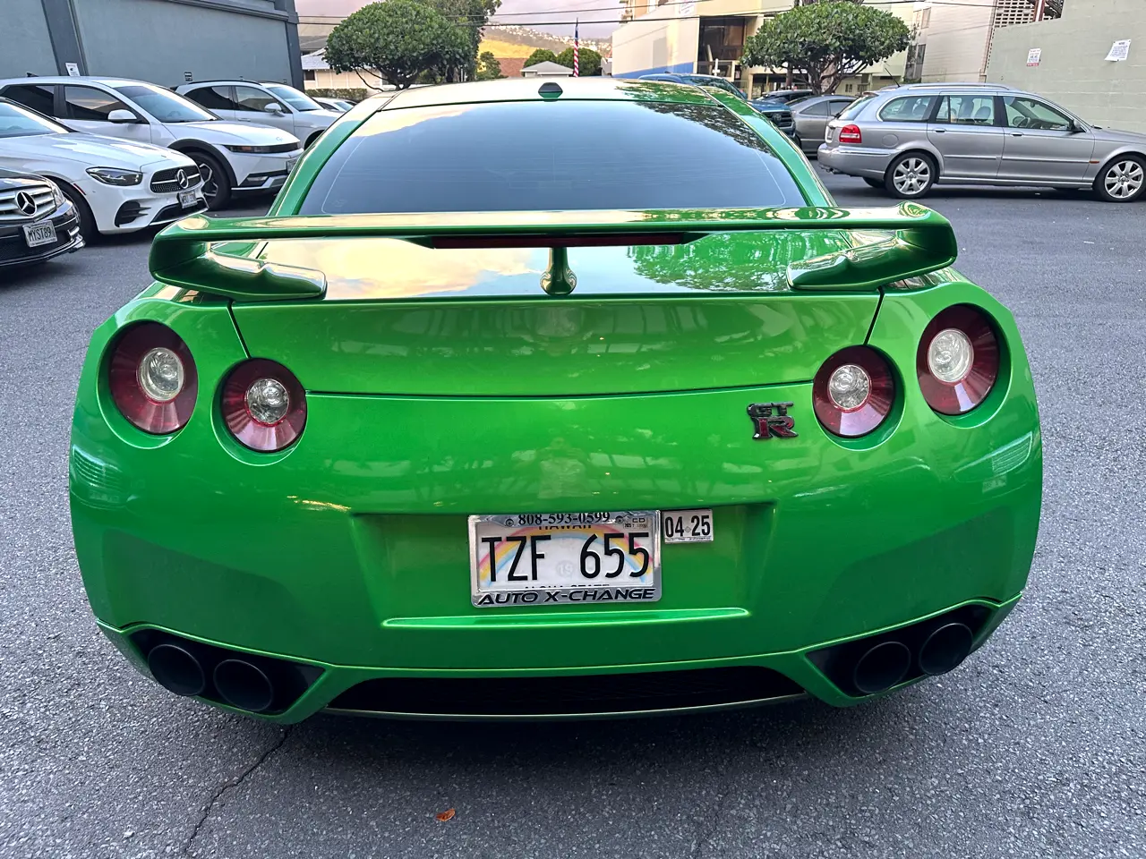 Detailed car image