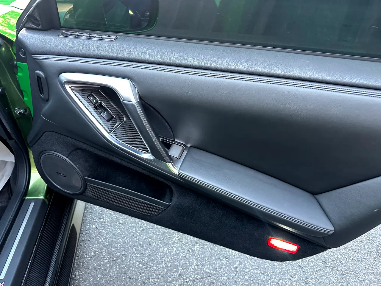 Detailed car image