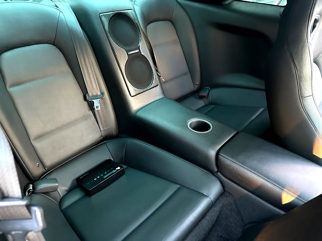 Detailed car image