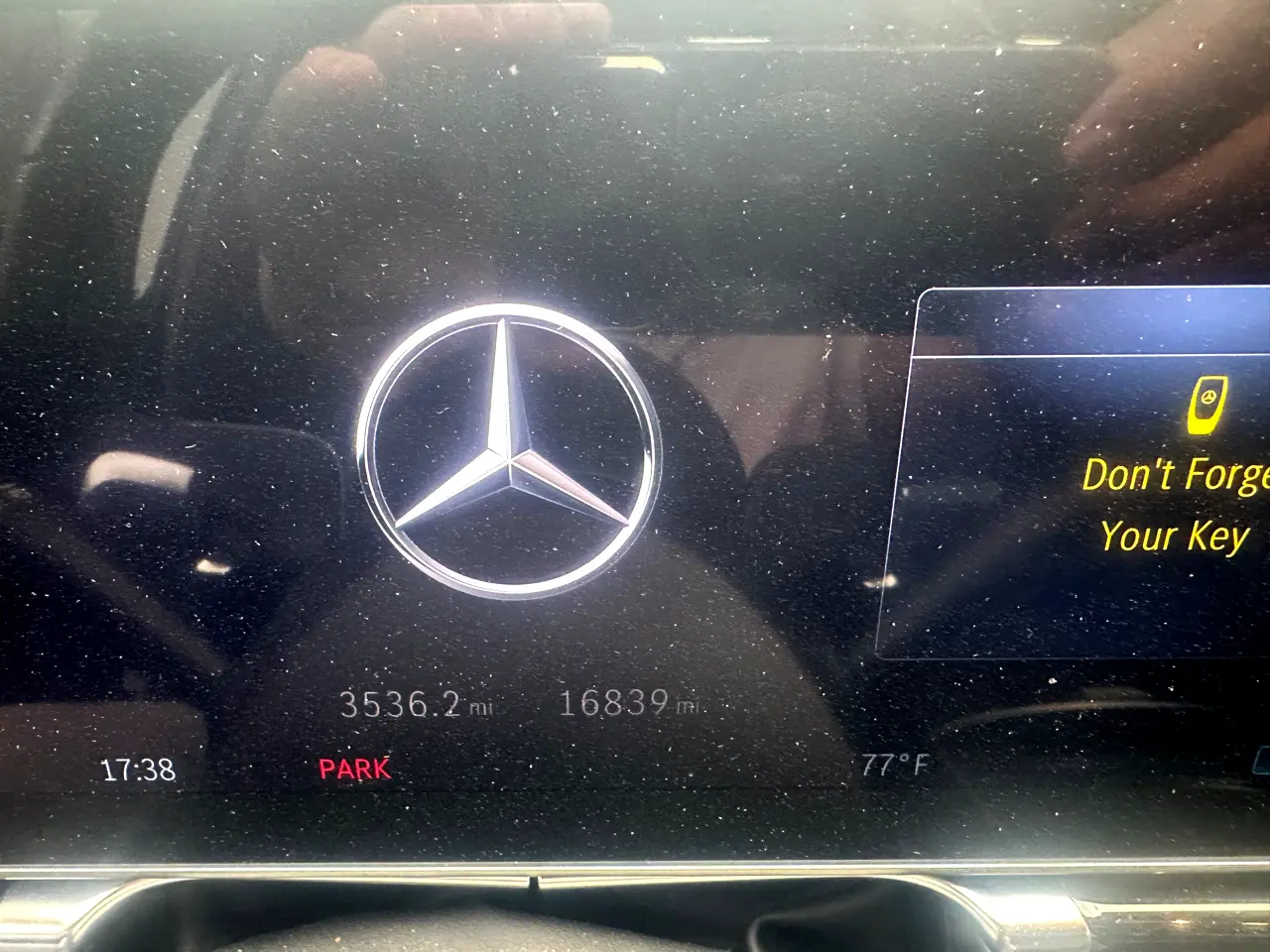 Detailed car image
