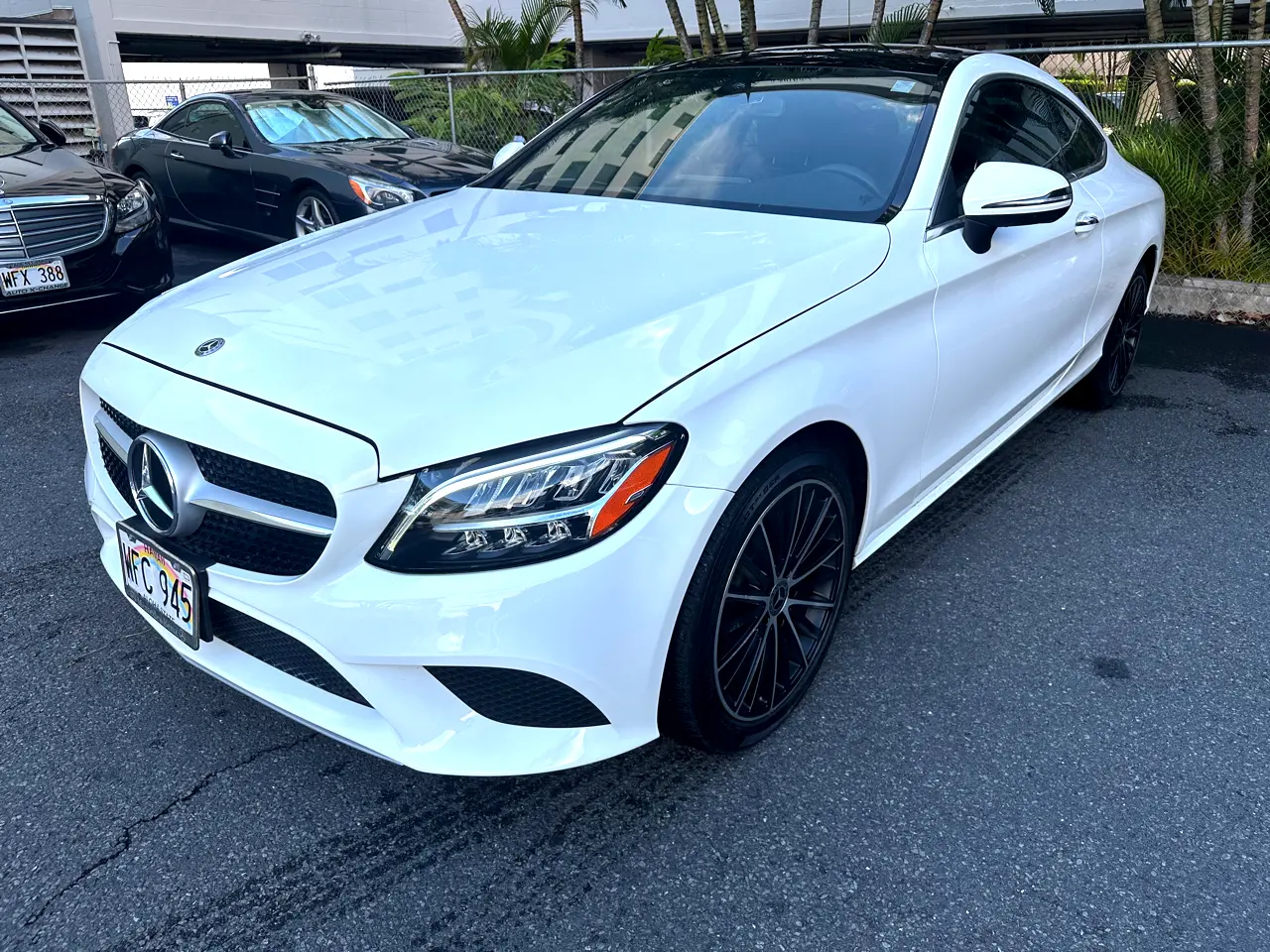 Detailed car image