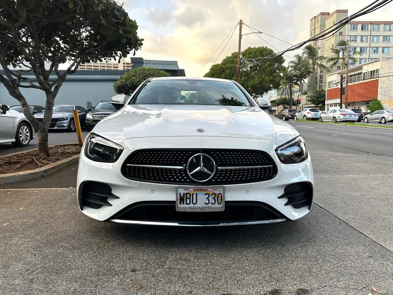 Detailed car image