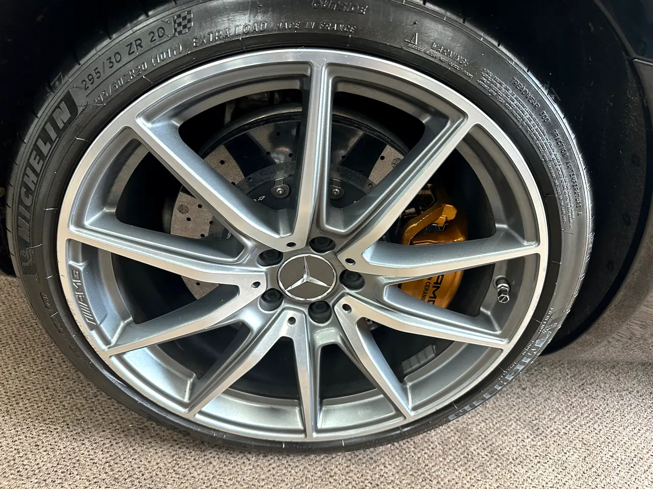 Detailed car image