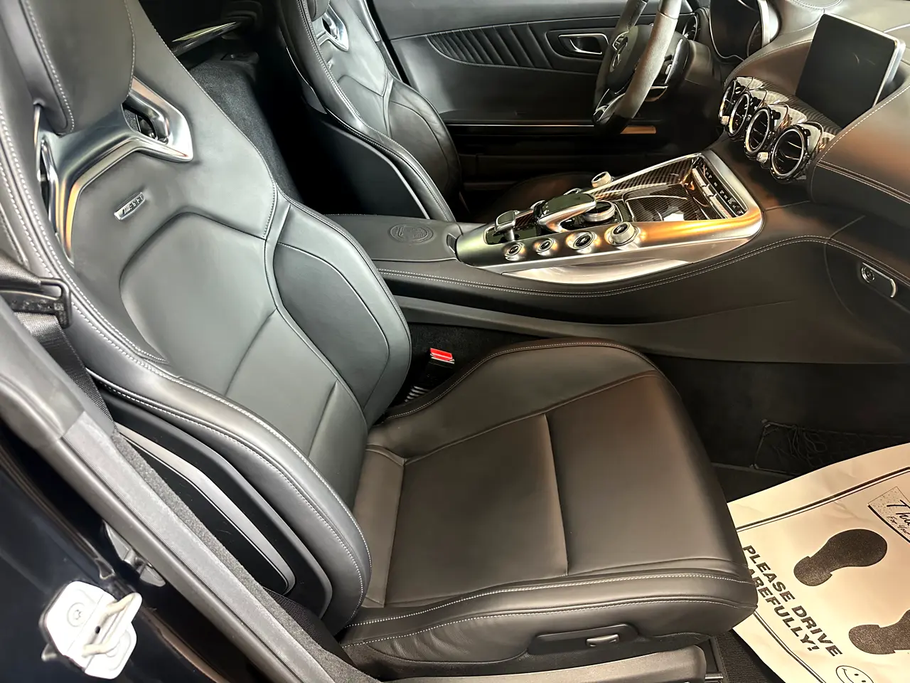 Detailed car image