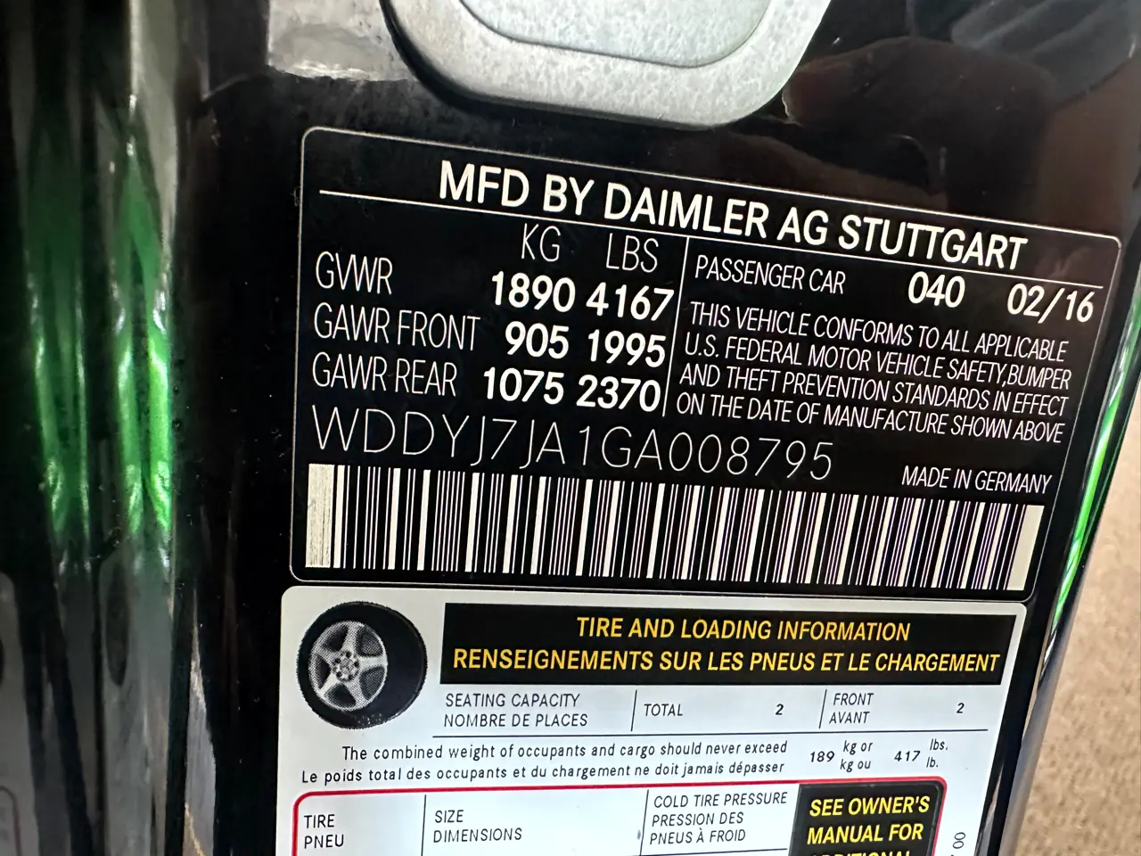 Detailed car image
